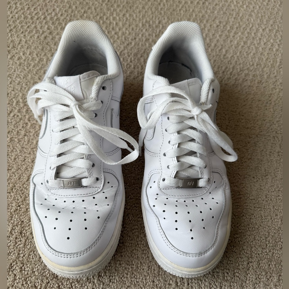 Women’s Size 9 Nike Air Force 1